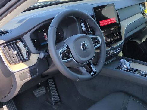 New 2026 Volvo XC60 B5 Core w/ Protection Package Premier image 2