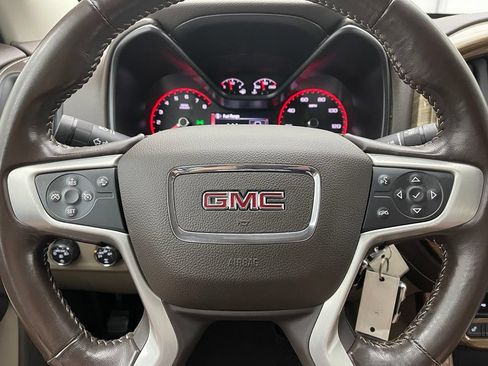 Used 2016 GMC Canyon SLT w/ Driver Alert Package AWD/4WD image 19