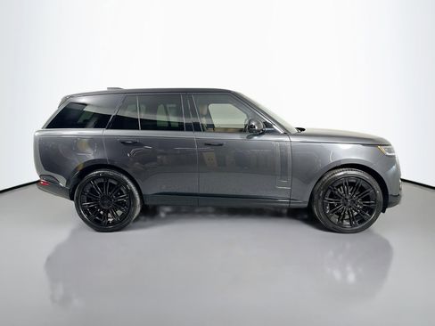 New 2026 Land Rover Range Rover SE image 5
