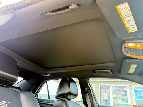 Used 2013 Chrysler 300 S image 47