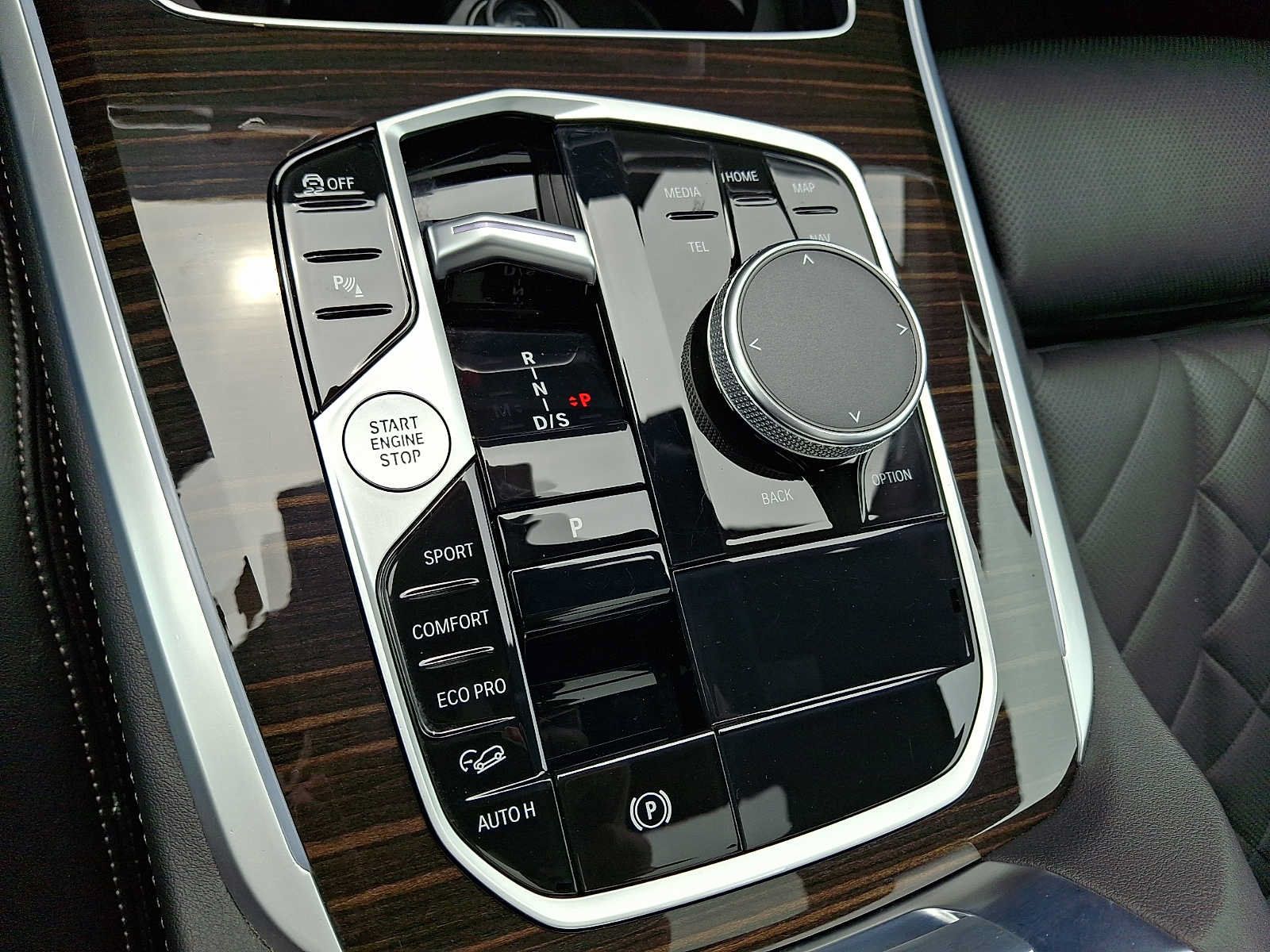 Used 2024 BMW X5 xDrive40i w/ Premium Package AWD/4WD image 15
