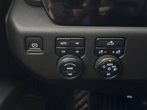 Certified 2023 Chevrolet Silverado 1500 LT Trail Boss image 23