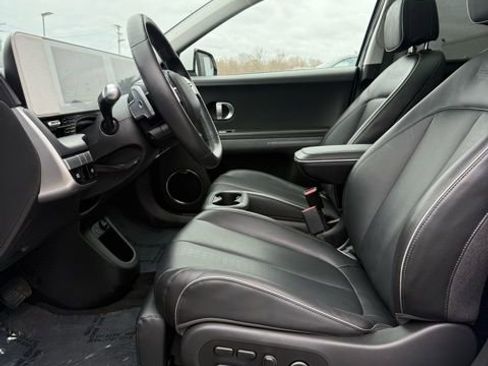 Used 2023 Hyundai Ioniq 5 Limited image 13