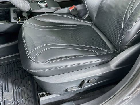 Used 2021 Ford Mustang Mach-E Premium AWD/4WD image 27