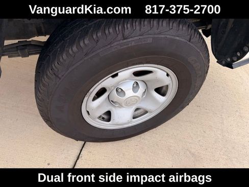 Used 2021 Toyota Tacoma SR image 9