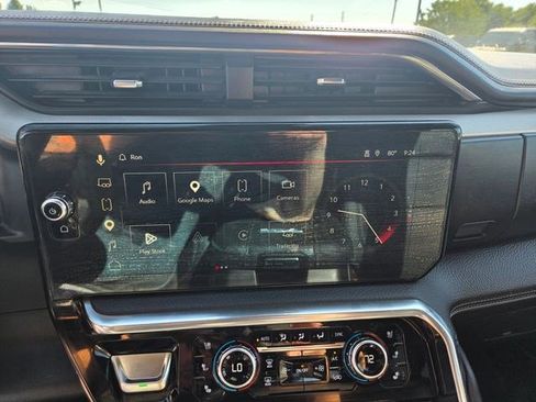 Used 2024 GMC Sierra 2500 Denali w/ Denali Reserve Package AWD/4WD image 6