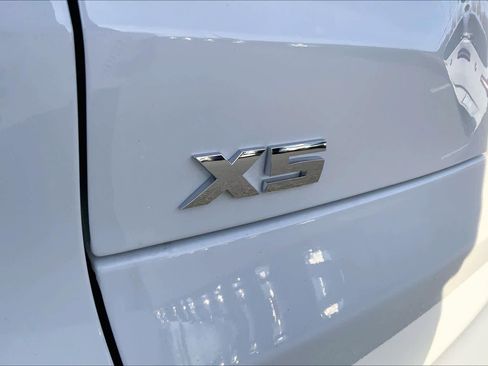 New 2026 BMW X5 M60i image 15