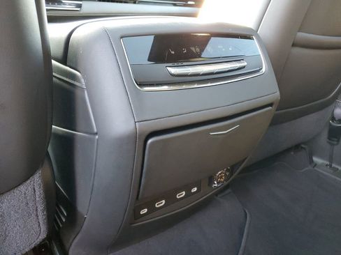 Used 2021 Cadillac Escalade Sport image 31