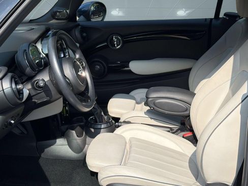 Used 2017 MINI Cooper S FWD image 5