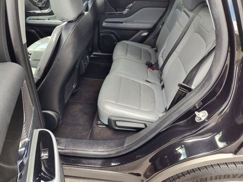 Used 2022 Lincoln Corsair AWD w/ Equipment Group 101A image 10