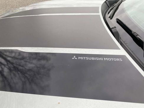 Used 2024 Mitsubishi Eclipse Cross Black Edition image 11