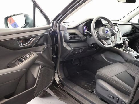 Certified 2025 Subaru Outback Premium AWD/4WD image 10