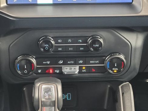 Used 2022 Ford Bronco Outer Banks AWD/4WD image 23