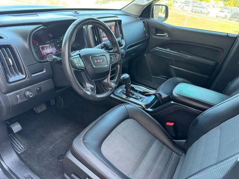 Used 2015 GMC Canyon SLE w/ All-Terrain Package image 13