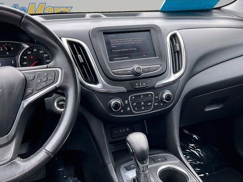 Used 2022 Chevrolet Equinox LT AWD/4WD image 13