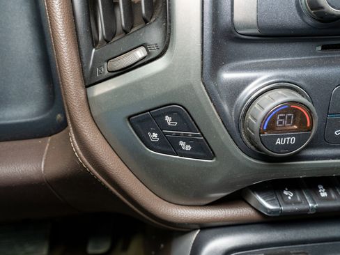 Used 2018 Chevrolet Silverado 3500 LTZ w/ Duramax Plus Package image 22