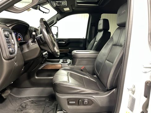 Used 2021 Chevrolet Silverado 3500 High Country w/ Z71 Off-Road Package image 10