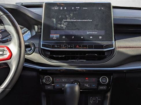 Used 2022 Jeep Compass Trailhawk w/ Trailhawk Convenience Group image 14