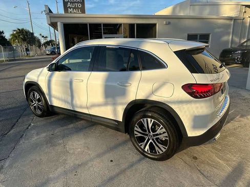 Used 2025 Mercedes-Benz GLA 250 4MATIC image 5