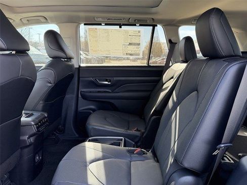 New 2026 Toyota Grand Highlander Limited image 29