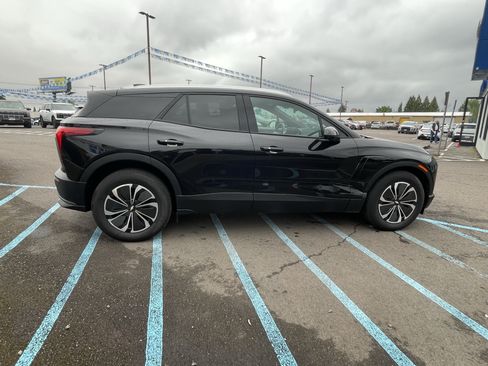 Used 2024 Chevrolet Blazer EV LT AWD/4WD image 6