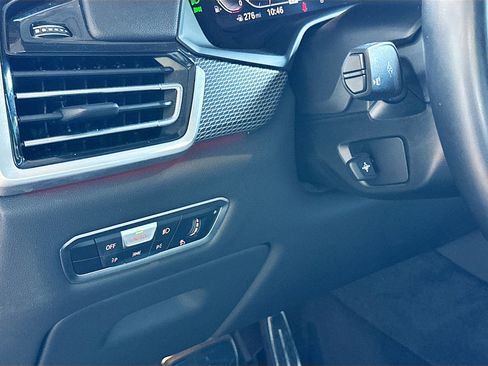 Certified 2023 BMW X6 xDrive40i w/ Executive Package image 10