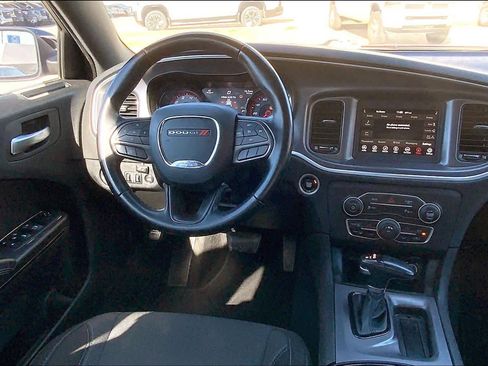 Used 2020 Dodge Charger SXT w/ Blacktop Package image 6