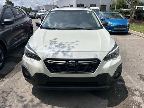 Used 2021 Subaru Crosstrek 2.5i Sport w/ Moonroof Package AWD/4WD image 2