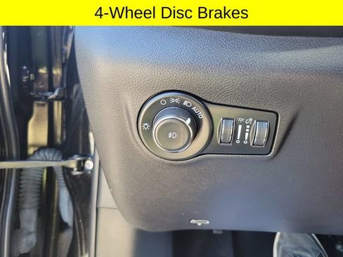 Used 2022 Jeep Compass Latitude AWD/4WD image 19