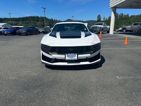 Certified 2024 Ford Mustang Dark Horse RWD image 7