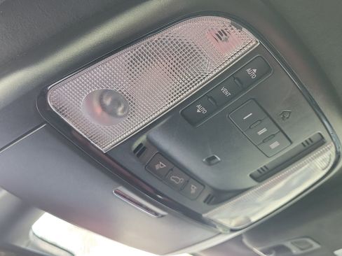 Used 2024 Dodge Durango SRT AWD/4WD image 29