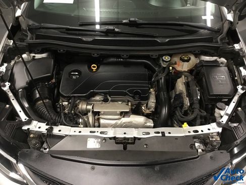 Used 2019 Chevrolet Cruze LS w/ LS Fleet Convenience Package image 41