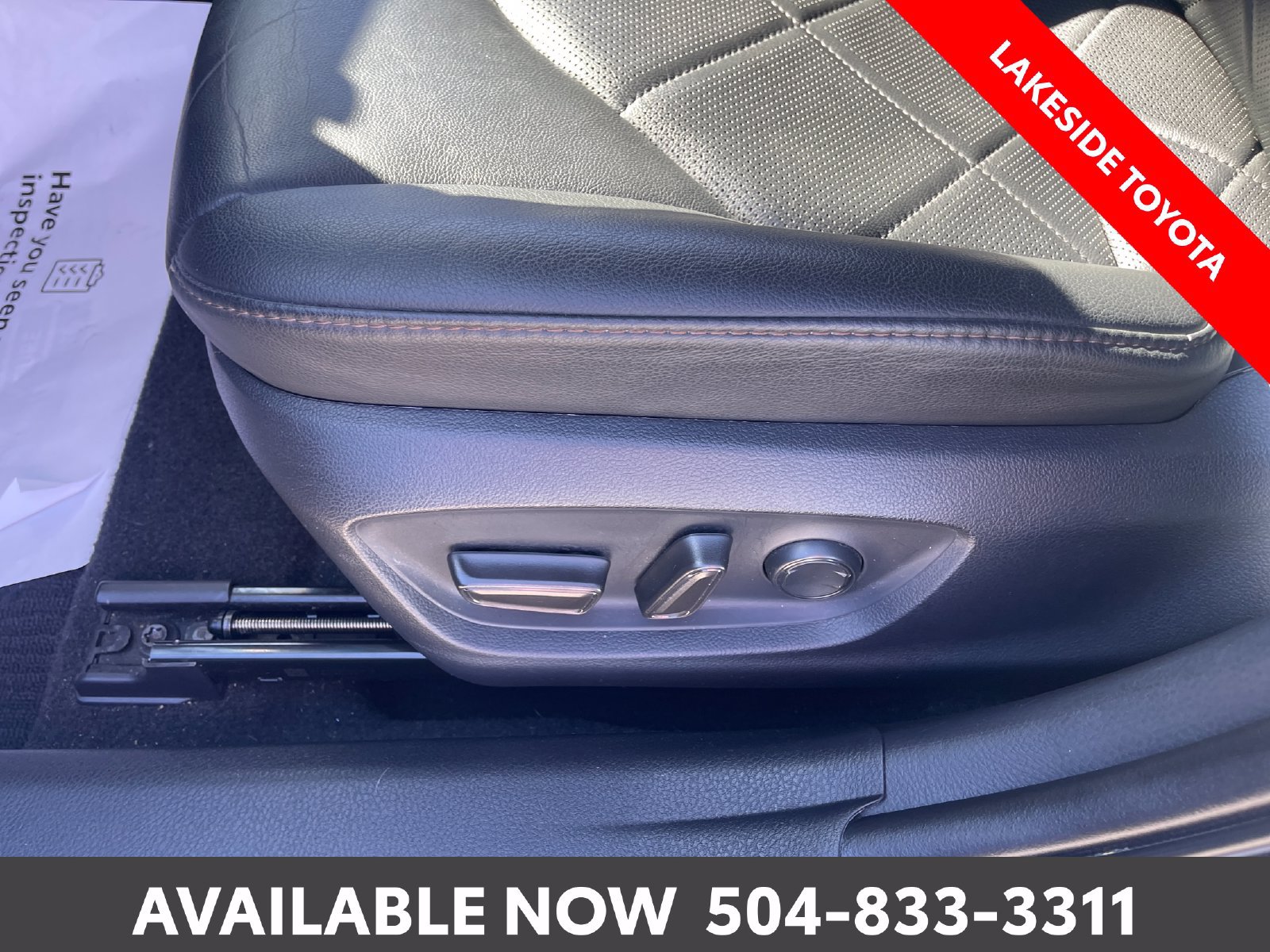 Certified 2018 Toyota Camry XLE FWD image 27