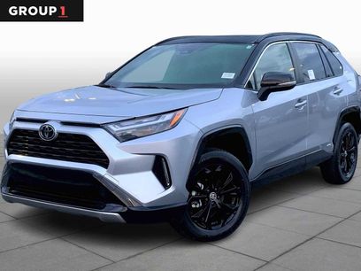 Used 2025 Toyota RAV4 XSE w/ Weather Package