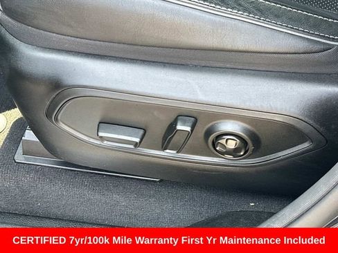 Used 2023 Jeep Grand Cherokee Overland AWD/4WD image 15