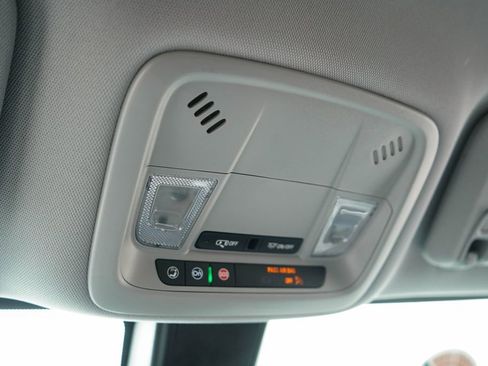 Used 2022 Chevrolet Malibu LS FWD image 11