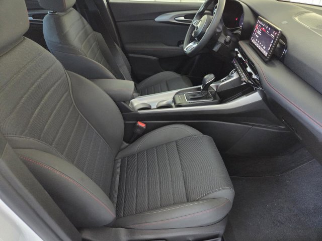 Used 2025 Dodge Hornet GT w/ GT Blacktop Package AWD/4WD image 31