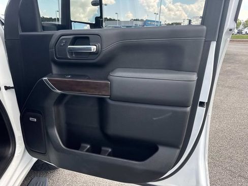 Used 2022 GMC Sierra 2500 SLT w/ SLT Premium Package AWD/4WD image 24