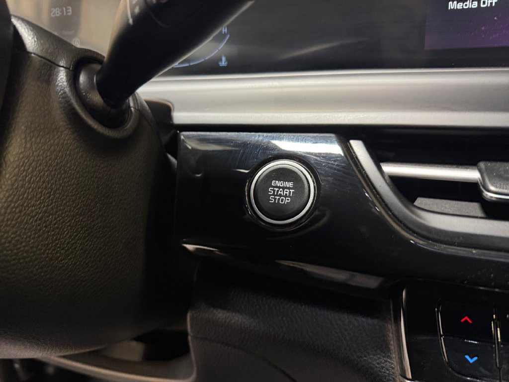 Certified 2025 Kia Seltos S AWD/4WD image 29