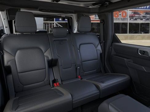New 2026 Ford Bronco Outer Banks AWD/4WD image 11