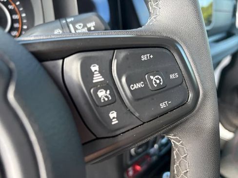 Used 2026 Jeep Gladiator Rubicon AWD/4WD image 20