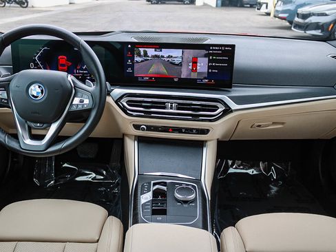Certified 2024 BMW 330e RWD image 12