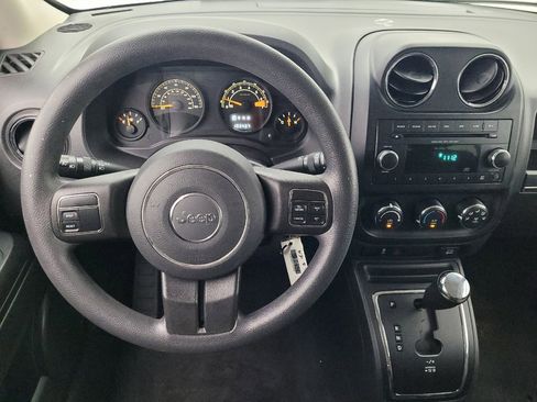 Used 2015 Jeep Patriot Sport w/ Power Value Group image 22