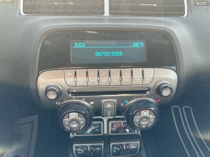 Used 2011 Chevrolet Camaro SS w/ LPO, Ground Effects Package RWD image 18