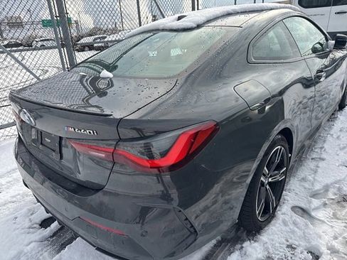 Used 2023 BMW 440i xDrive Coupe w/ Premium Package image 9