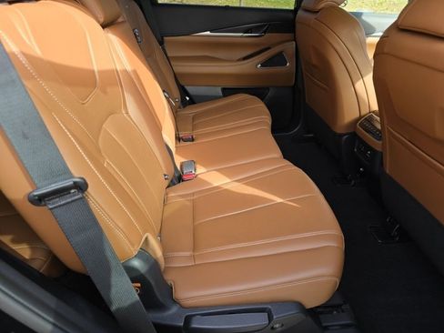 Used 2024 INFINITI QX60 Sensory image 23