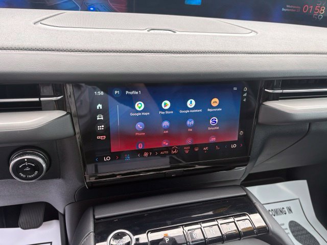 Used 2025 Lincoln Navigator Reserve AWD/4WD image 18