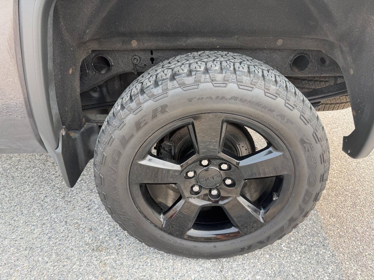 Used 2014 GMC Sierra 1500 SLE w/ SLE Value Package AWD/4WD image 33