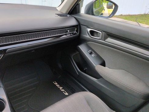 Used 2024 Honda Civic LX image 15