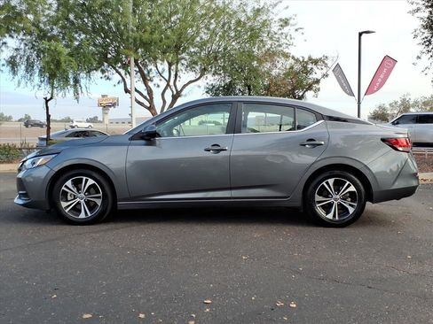 Used 2023 Nissan Sentra SV image 2